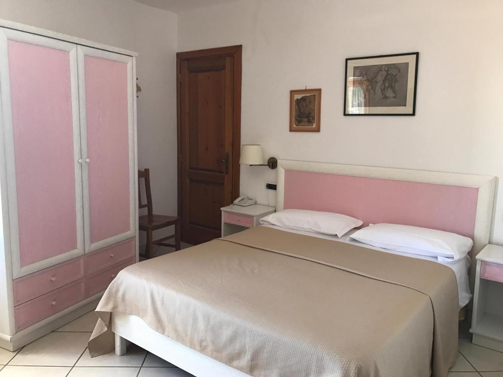 Hotel Villa Antonio Ischia Pokoj fotografie